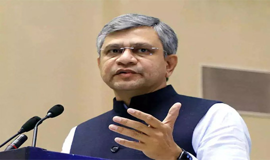 ইলেকট্রনিক্স ভারতের তৃতীয় বৃহত্তম রপ্তানি খাত হিসেবে আবির্ভূত হয়েছে: বৈষ্ণব