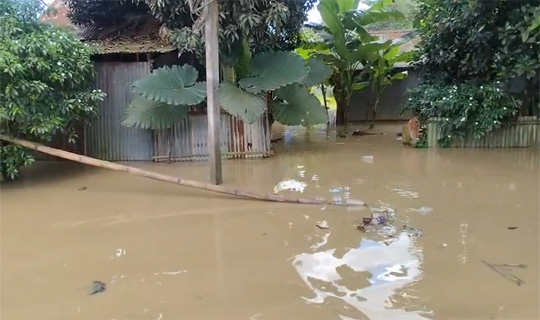 হাওড়া নদীর জল বিপদসীমার উপরে, জলমগ্