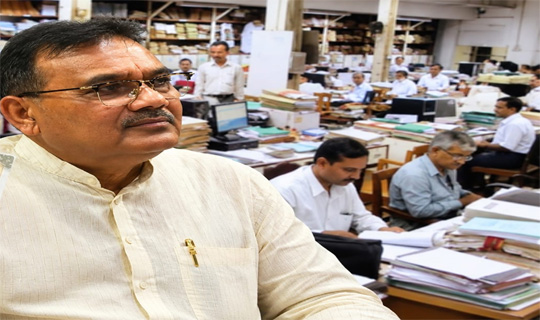 আসন্ন দুর্গাপূজাকে সামনে রেখে ত্রিপু
