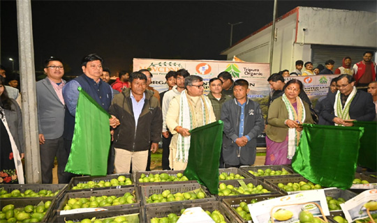 আগরতলা থেকে কলকাতার উদ্দেশ্যে ১৫ হাজ