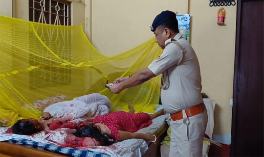 উদয়পুরে স্ত্রী ও সন্তানকে কুপিয়ে খুন
