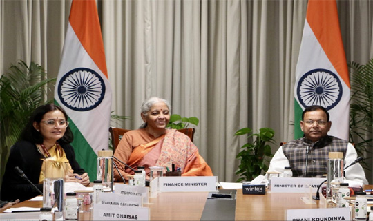 অর্থমন্ত্রী নির্মলা সীতারমন ব্যাংকিং খাতের বিশেষজ্ঞদের সাথে প্রাক-বাজেট পরামর্শের সভাপতিত্ব করেন