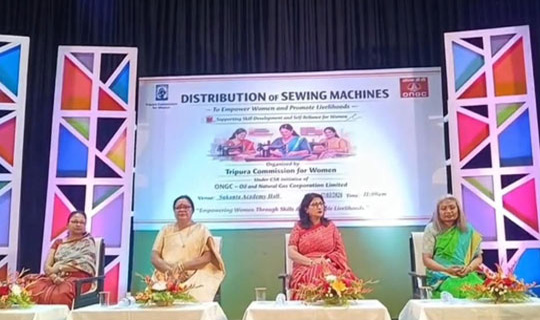 নারীদের স্বাবলম্বিতা বাড়াতে সেলাই মে