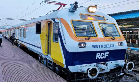 শুরু হলো বৈদ্যুতিক ট্রেনের ট্রায়াল 