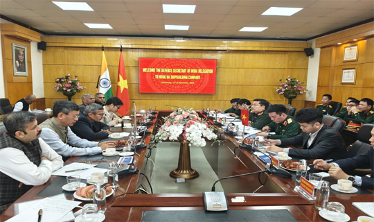 হ্যানয়ে অনুষ্ঠিত হয়েছে   ১৫তম ভারত-ভিয়েতনাম প্রতিরক্ষা নীতি সংলাপ 