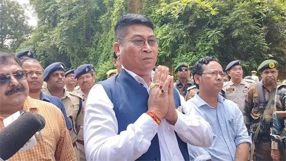 মুখ্যমন্ত্রীর হস্তক্ষেপে স্বস্তি 
