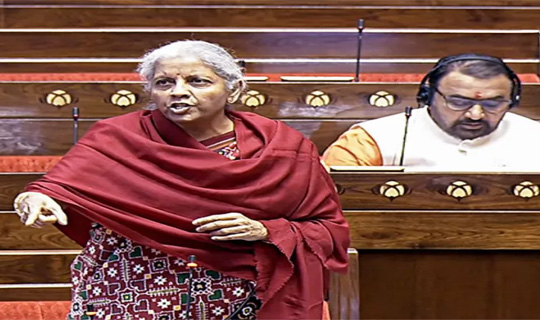 ৭.৪ শতাংশ জিডিপি প্রবৃদ্ধির সম্ভাবনাসহ ভারত বিশ্ব অর্থনীতির একটি উজ্জ্বল কেন্দ্রবিন্দু: অর্থমন্ত্রী 